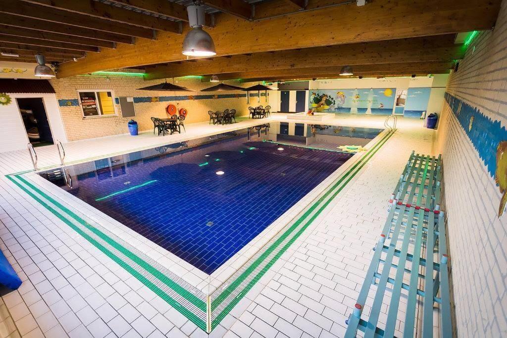 Gezellige Vakantiewoning Aan Het Water In Ewijk - Recreational Only No Workers Exteriér fotografie